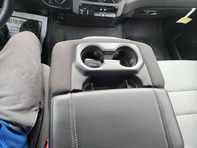 2023 Ram 1500 Big Horn Crew Cab 4x4 57 Box