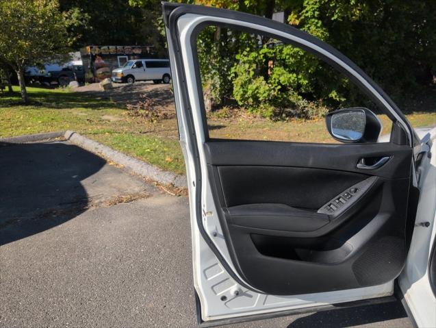 2016 Mazda CX-5 Sport
