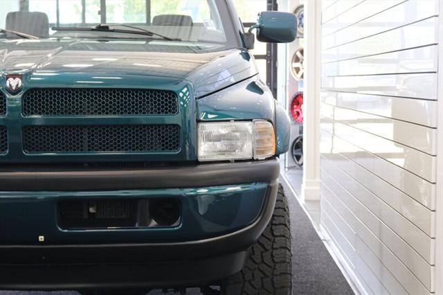 1995 Dodge 2500 LT