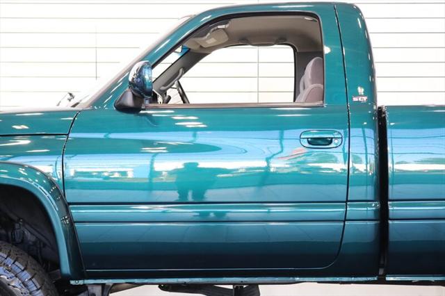 1995 Dodge 2500 LT