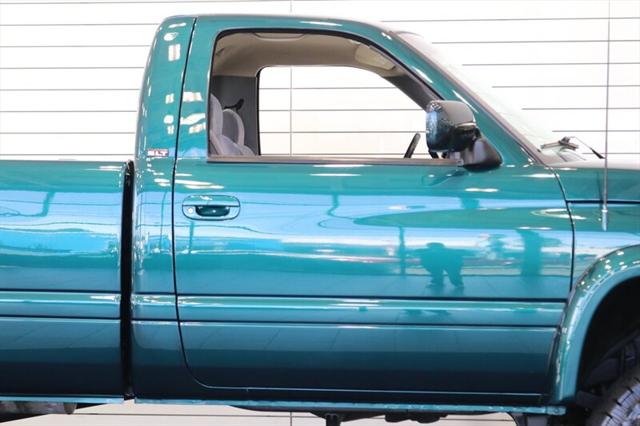 1995 Dodge 2500 LT