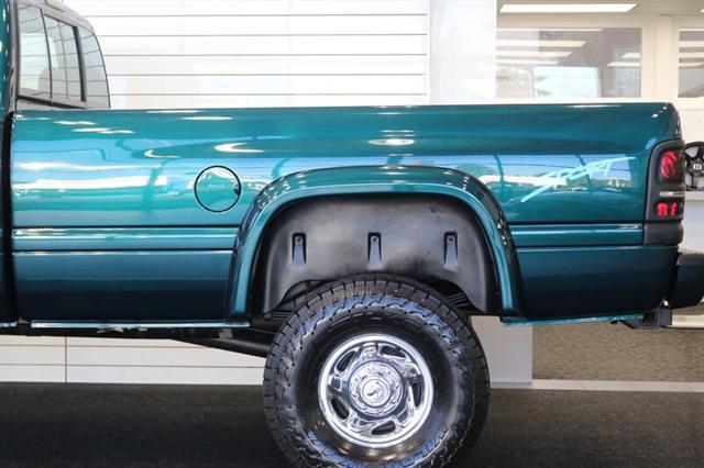 1995 Dodge 2500 LT