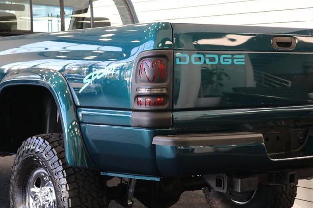 1995 Dodge 2500 LT