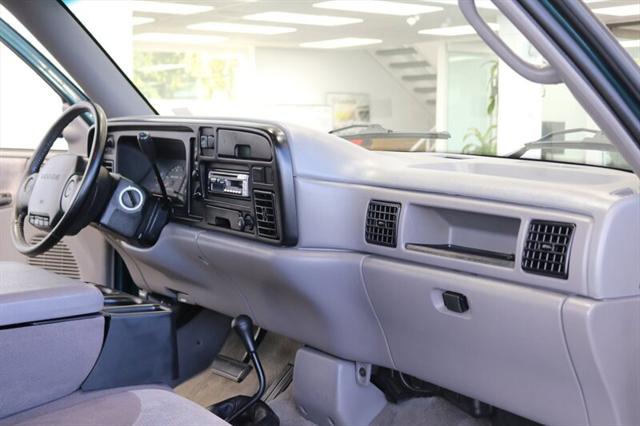 1995 Dodge 2500 LT