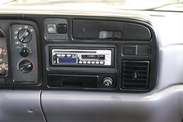 1995 Dodge 2500 LT