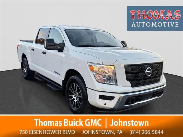 2022 Nissan Titan Crew Cab SV 4x4 for sale in Johnstown, PA