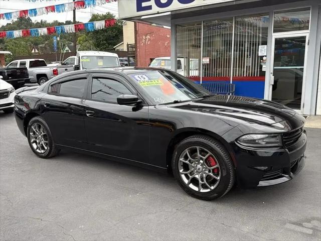2015 Dodge Charger SE for sale in Martins Ferry, OH
