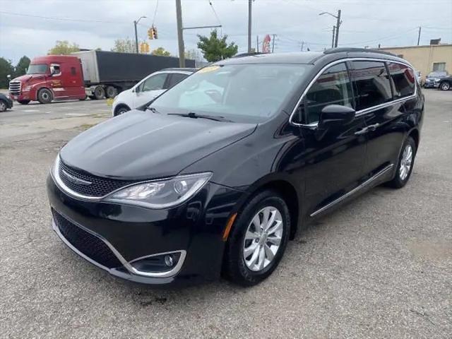 2017 Chrysler Pacifica Touring-L for sale in Lapeer, MI