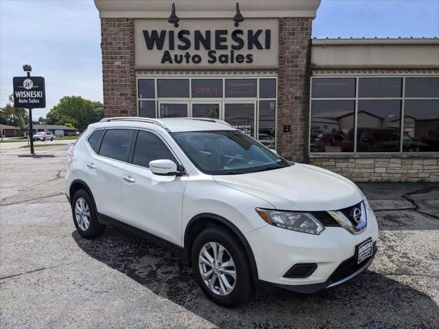 2015 Nissan Rogue SV for sale in Green Bay, WI