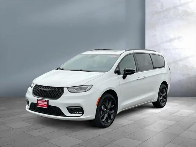 2026 Chrysler Pacifica Limited AWD for sale in Sioux City, IA