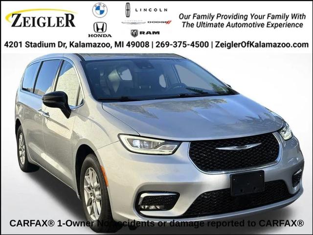2024 Chrysler Pacifica Touring L for sale in Kalamazoo, MI