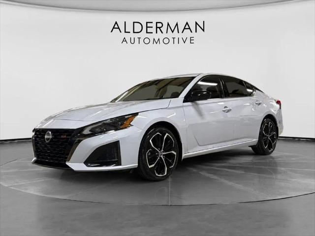 2023 Nissan Altima SR Intelligent AWD for sale in Fishers, IN