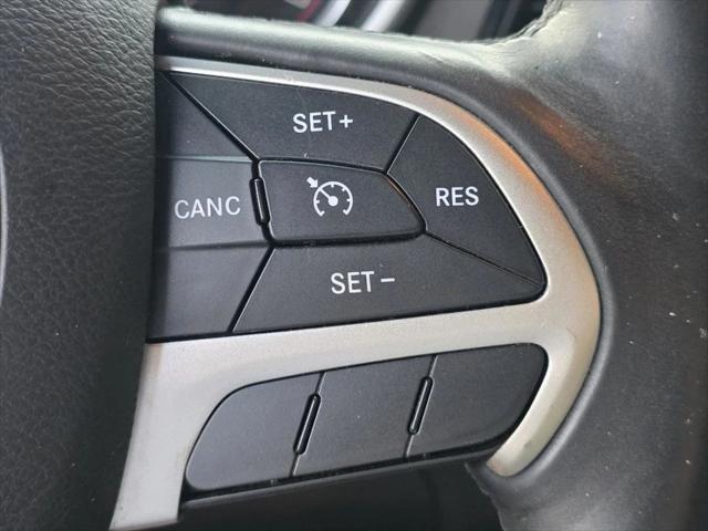 2016 Dodge Challenger SXT Plus