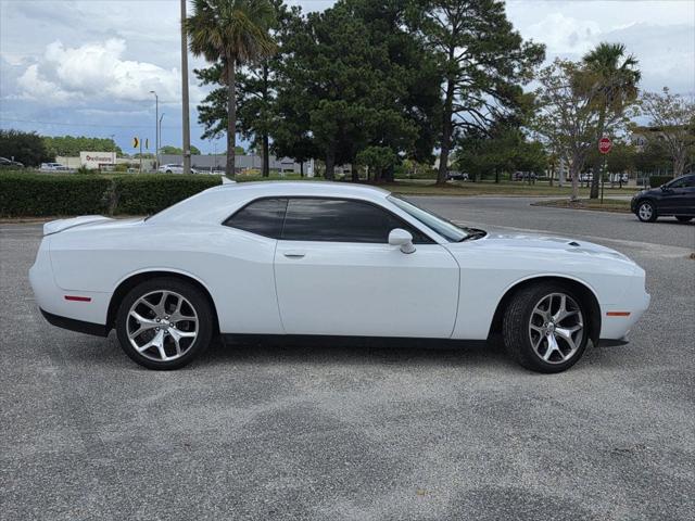 2016 Dodge Challenger SXT Plus