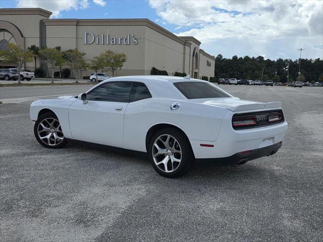 2016 Dodge Challenger SXT Plus