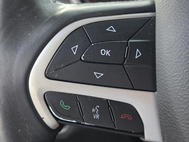 2016 Dodge Challenger SXT Plus