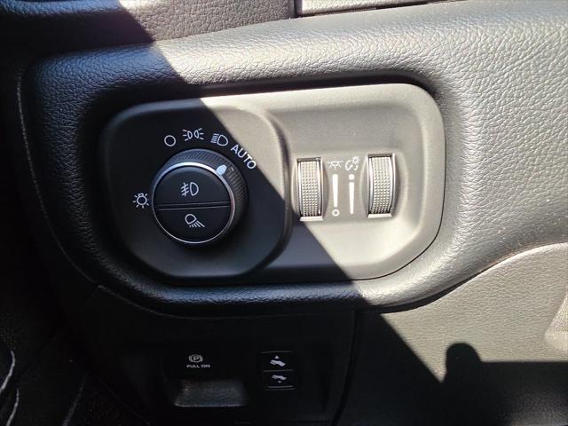 2019 Ram 1500 Laramie Quad Cab 4x4 64 Box
