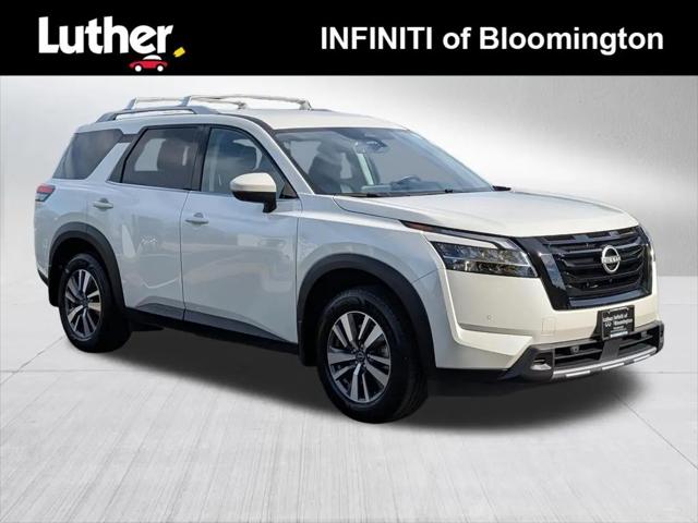 2024 Nissan Pathfinder SL 4WD for sale in Bloomington, MN