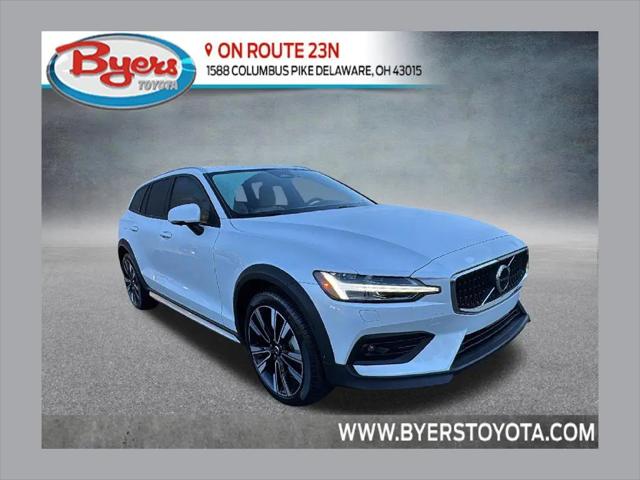 2025 Volvo V60 Cross Country Ultra, B5 AWD Gas mild hybrid for sale near Delaware, OH