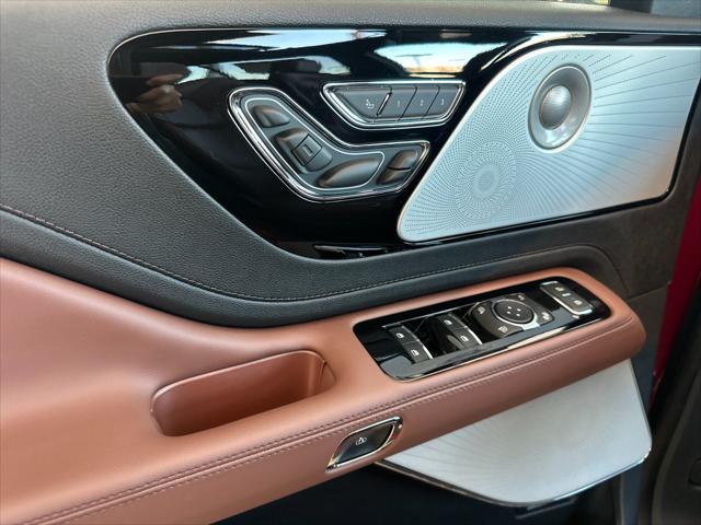 2027 Lincoln Aviator Reserve