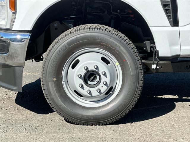 2027 Ford F-350 XL