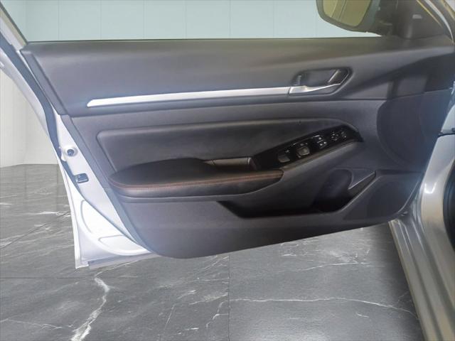 2025 Nissan Altima SR FWD