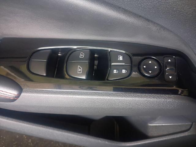 2025 Nissan Altima SR FWD