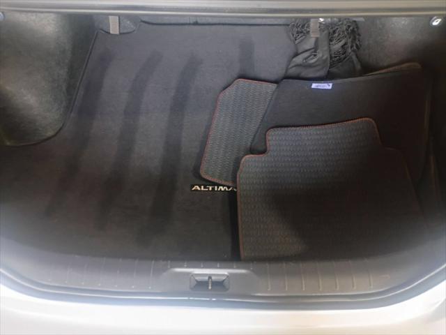 2025 Nissan Altima SR FWD