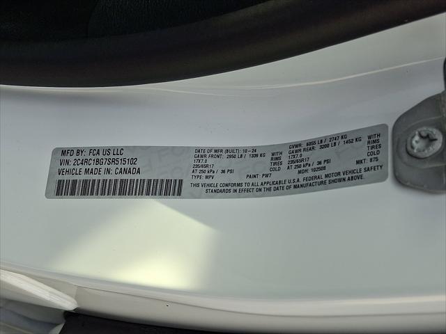2025 Chrysler Pacifica Select