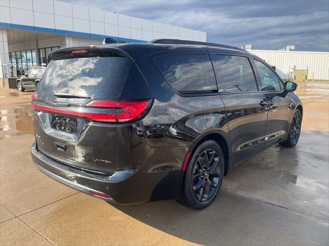 2025 Chrysler Pacifica Limited