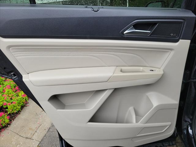 2021 Volkswagen Atlas 3.6L V6 SEL Premium