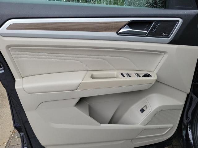 2021 Volkswagen Atlas 3.6L V6 SEL Premium