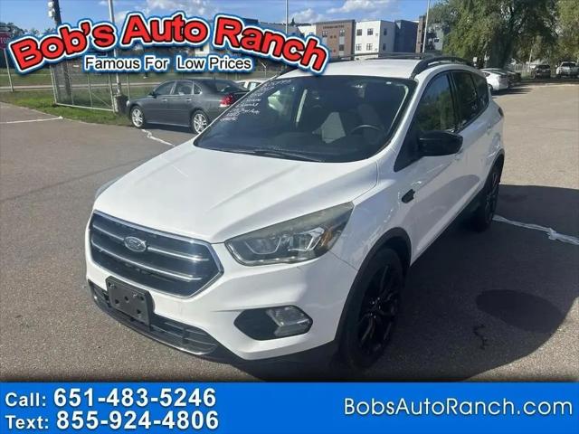 2017 Ford Escape SE for sale in Lino Lakes, MN