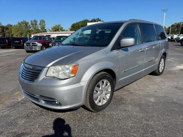 2014 Chrysler Town & Country Touring for sale in Brandon Twp, MI