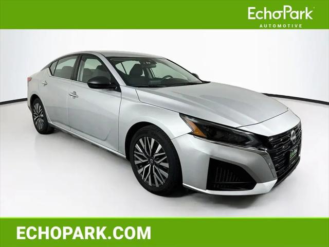 2024 Nissan Altima SV FWD for sale in Chesterfield, MO