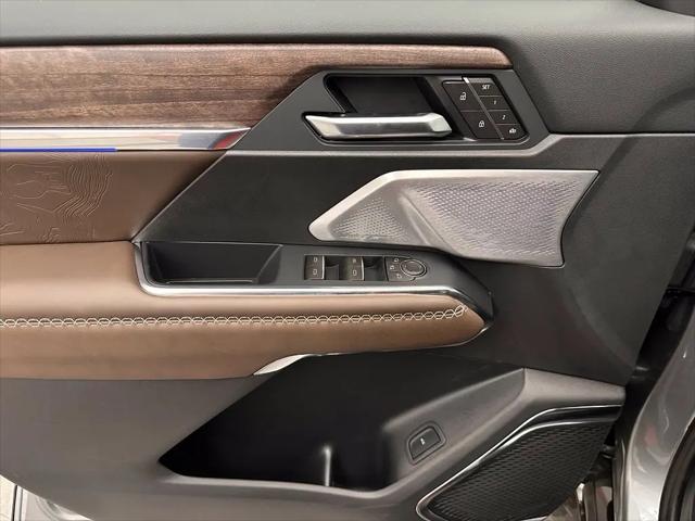 2026 GMC Acadia Denali Ultimate AWD