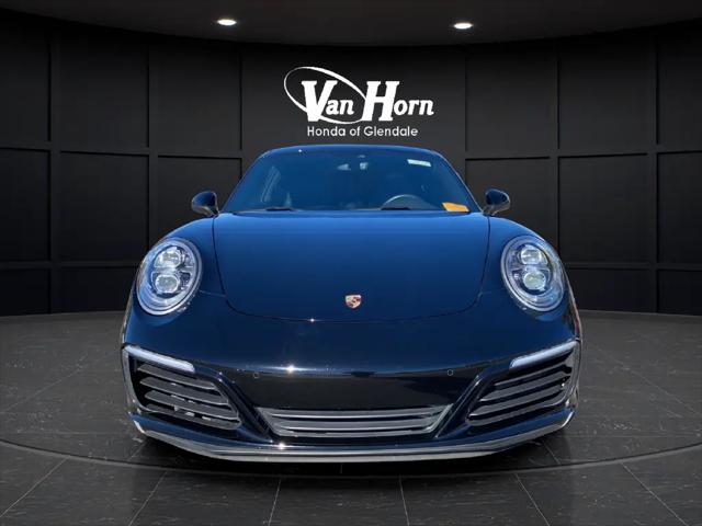 2018 Porsche 911 Carrera