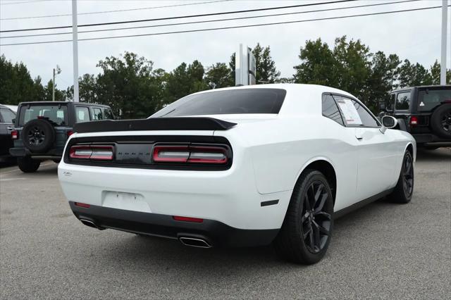 2022 Dodge Challenger SXT