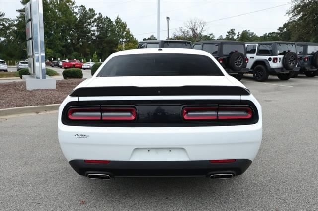 2022 Dodge Challenger SXT