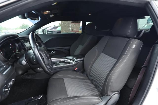 2022 Dodge Challenger SXT
