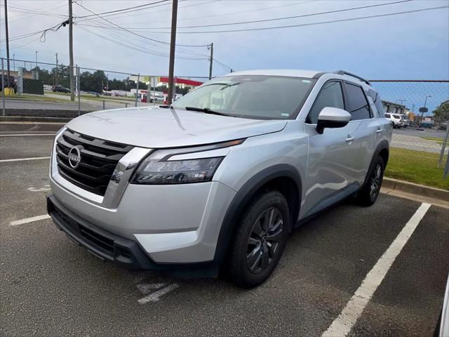 2025 Nissan Pathfinder SV FWD