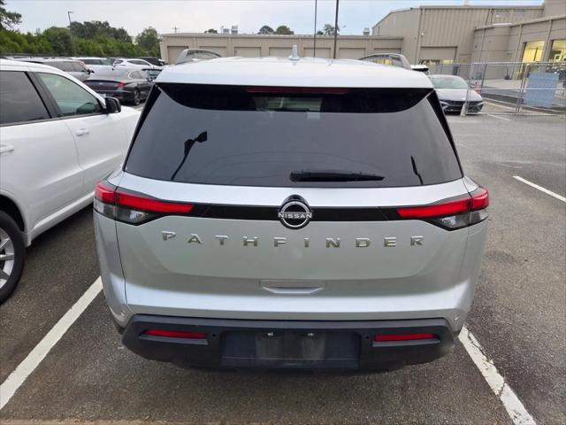 2025 Nissan Pathfinder SV FWD