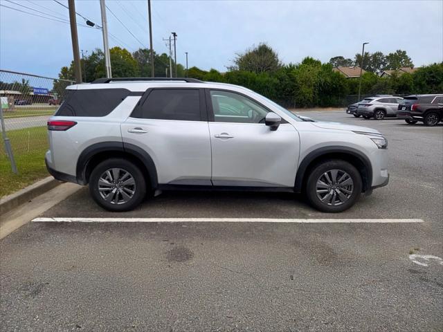 2025 Nissan Pathfinder SV FWD