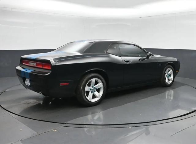 2012 Dodge Challenger SXT
