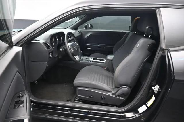 2012 Dodge Challenger SXT