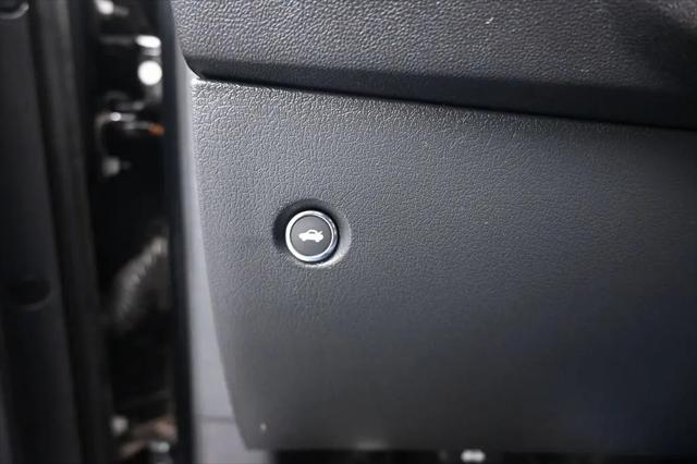 2012 Dodge Challenger SXT