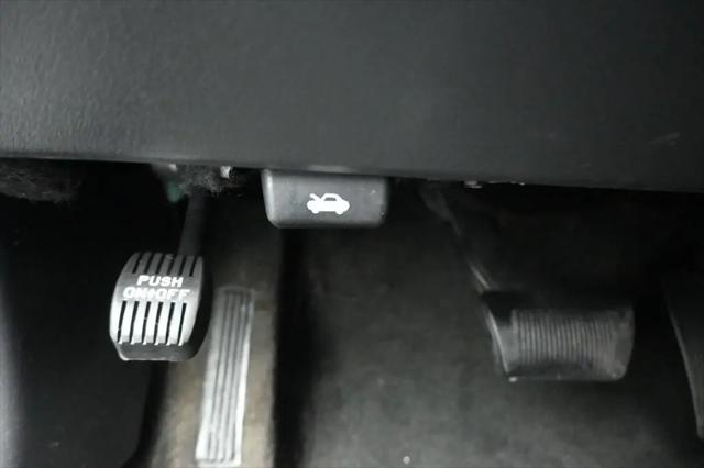2012 Dodge Challenger SXT