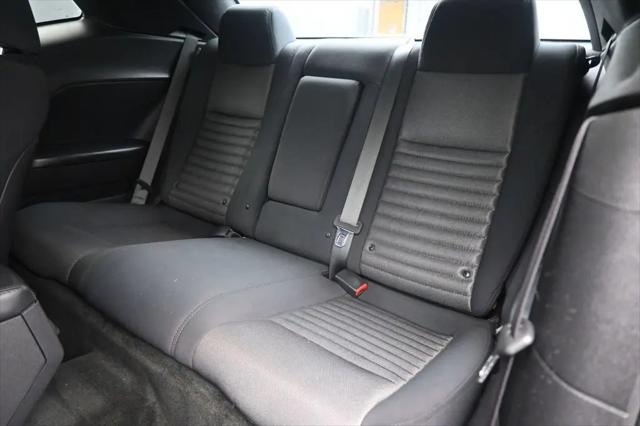 2012 Dodge Challenger SXT