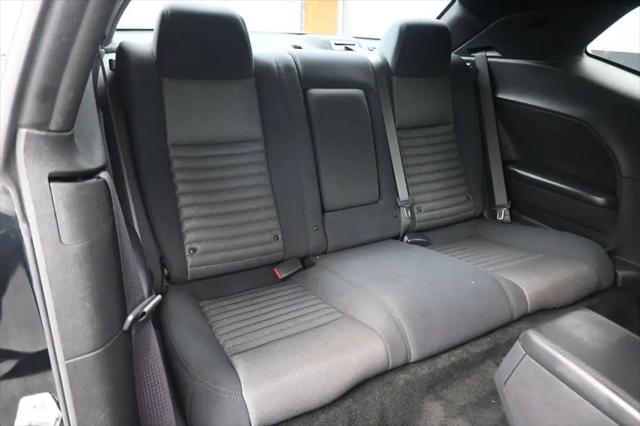 2012 Dodge Challenger SXT