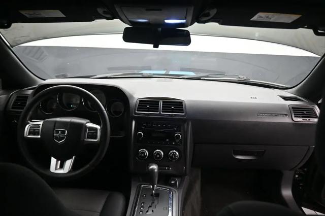2012 Dodge Challenger SXT